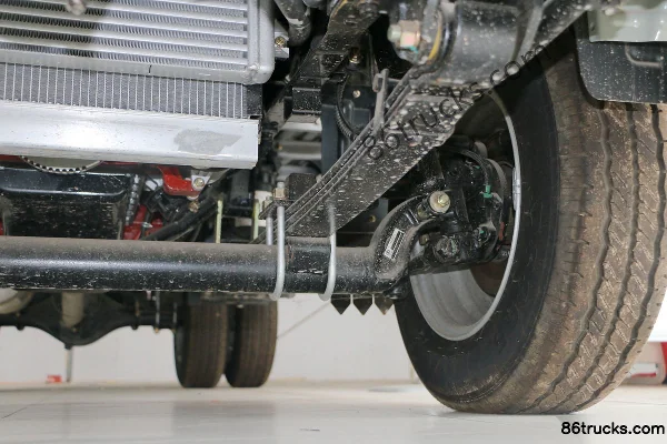 Foton Forland Kangrui K1 68 hp 4X2(6 wheels) 3.1m semi-row flatbed light truck Chassis (3) | 86Trucks