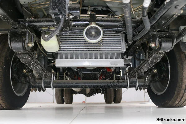 Foton Forland Kangrui K1 68 hp 4X2(6 wheels) 3.1m semi-row flatbed light truck Chassis (1) | 86Trucks