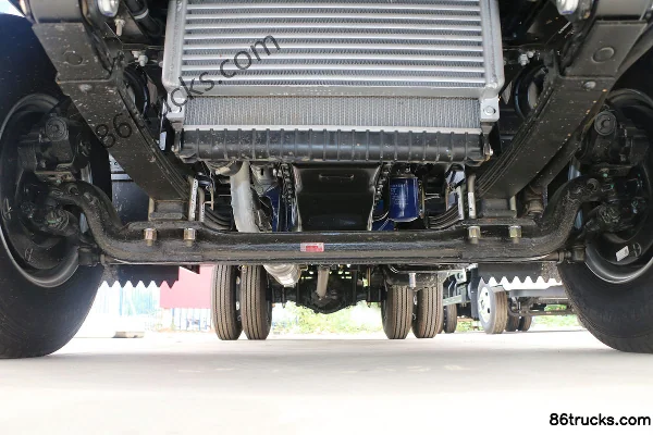 JAC Kangling 33 Narrow Body 95 hp 4X2(6 wheels) 3.8m Extended Cab Flatbed Light Truck (Quanchai) Chassis (1) | 86Trucks