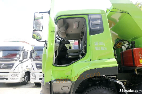 Dongfeng Commercial Vehicle Tianlong KC Camion lourd 300 ch 8X4(12 roues) Camion benne 6 m (China VI) Cabine (1) | 86Trucks