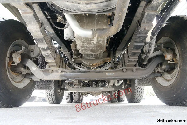 Dongfeng Commercial Vehicle Tianlong KC Camion lourd 300 ch 8X4(12 roues) Camion benne 6 m (China VI) Châssis (1) | 86Trucks