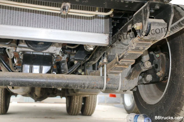 Foton Shidai Yuling VQ2 1.5L 114 ch 4X2(6 roues) essence micro camion fourgon 3,67 m monoplace Châssis (3) | 86Trucks
