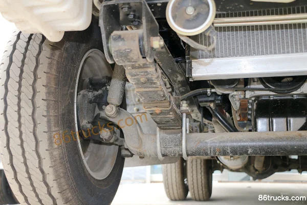 Foton Shidai Yuling VQ2 1.5L 114 ch 4X2(6 roues) essence micro camion fourgon 3,67 m monoplace Châssis (2) | 86Trucks