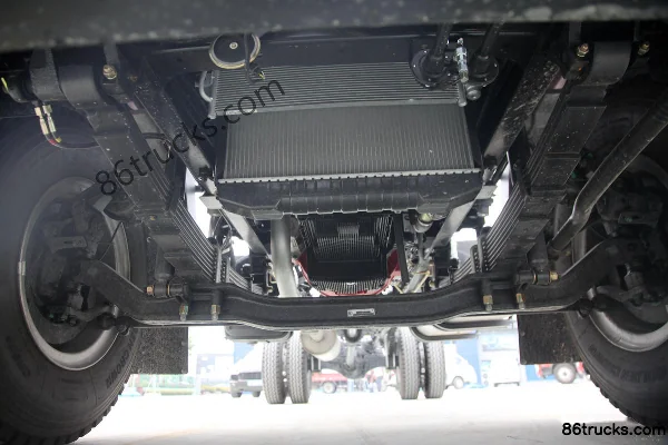 Foton Ruivo ES5 170 hp 4X2(6 wheels) 7.8m van truck Chassis (1) | 86Trucks