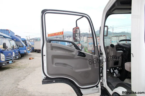 Qiling Auto H300 116 ch 4X2(6 roues) camion plateau léger à cabine simple 4,155 m (1) | 86Trucks