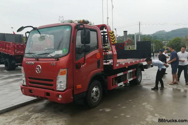 Dayun Aopuli 115 hp 4X2(6 wheels) Wrecker Truck Exterior (3) | 86Trucks