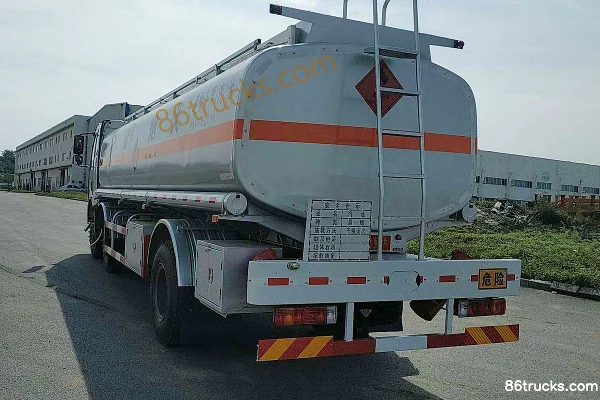 FAW Jiefang J6L 220 hp 6X2(8 wheels) fuel tanker (Luping Machine brand) Exterior (3) | 86Trucks
