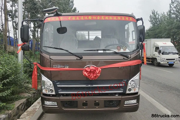 FAW Jiefang Hu VH 120 hp 4X2(6 wheels) 4.21m single-row cage-type light truck Exterior (2) | 86Trucks