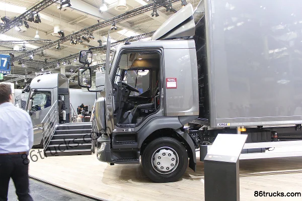 Renault D série camion moyen 240 ch 4X2(6 roues) camion porteur Cabine (1) | 86Trucks