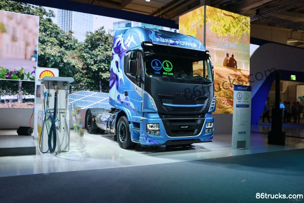IVECO New Stralis Heavy Truck 460hp 4X2(6 wheels) LNG Tractor Truck (1600 km Range) Exterior