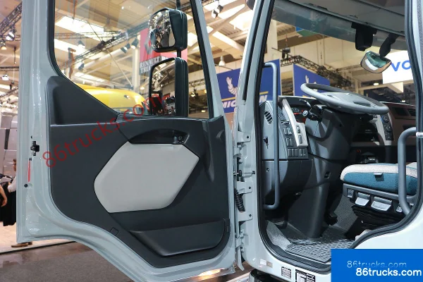 Volvo FE 350hp 6X2(8 wheels) 6X2R Cargo Truck Cab (1) | 86Trucks