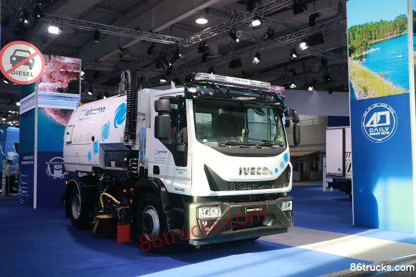 IVECO IVECO EuroCargo Medium Truck Cargo Trucks