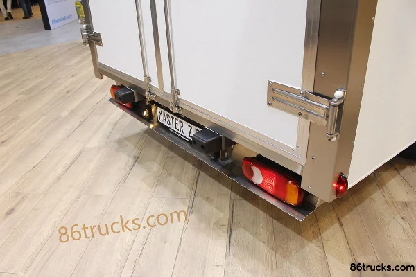 Renault Master Z E 4X2(6 wheels) Van Truck Body (2) | 86Trucks