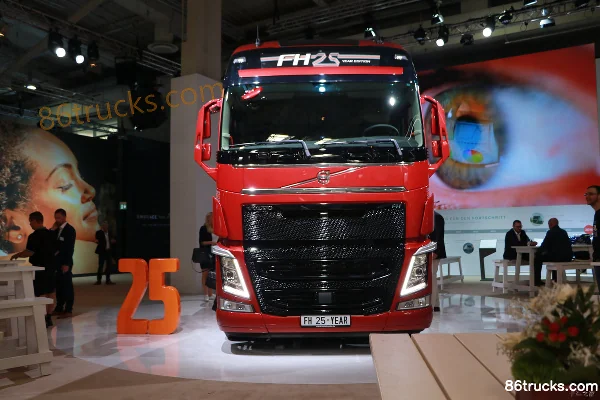 Volvo New FH Heavy Truck 25th Anniversary Edition 540 hp 4X2(6 wheels) tractor truck Exterior (2) | 86Trucks