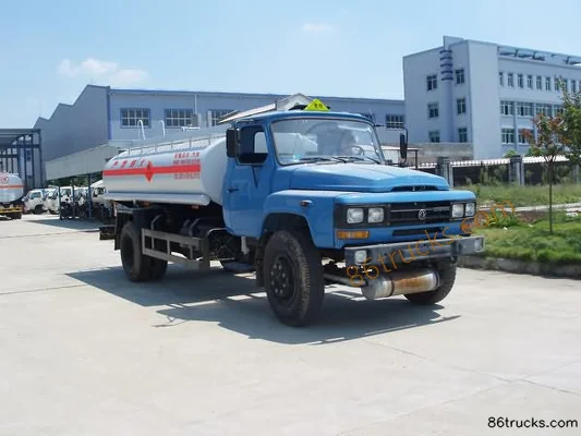 Jiangte Jiangte Dongfeng Commercial Vehicle chassis fuel tanker truck
