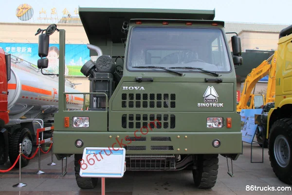 Sinotruk HOVA 420 hp 8X4(12 wheels) Wide-body Mining Dump Truck Exterior