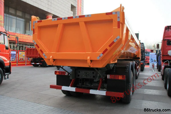 Sinotruk HOKA H7 Series Heavy Truck 340 hp 8X4(12 wheels) 8.4m Dump Truck Cab (2) | 86Trucks