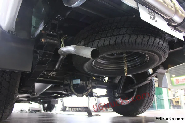 2011 Zhengzhou Nissan Dongfeng Ruichi Standard 3.0L Diesel Double Cab Pickup Châssis (6) | 86Trucks