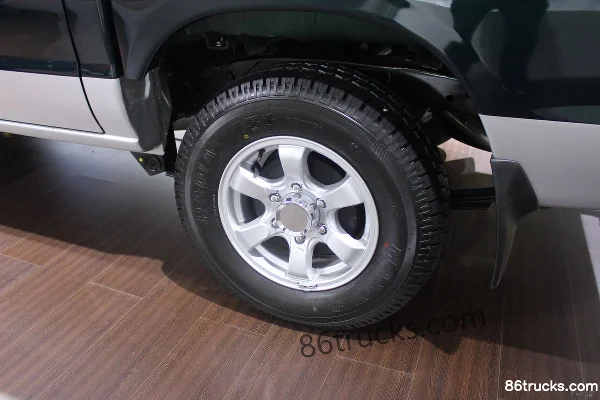 2011 Zhengzhou Nissan Dongfeng Ruichi Standard 3.0L Diesel Double Cab Pickup Châssis (2) | 86Trucks