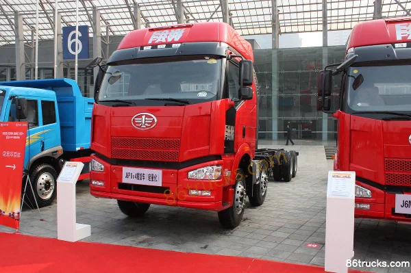 FAW Jiefang J6P camion lourd 420 ch 8X4(12 roues) camion porteur fourgon (léger) Extérieur (2) | 86Trucks