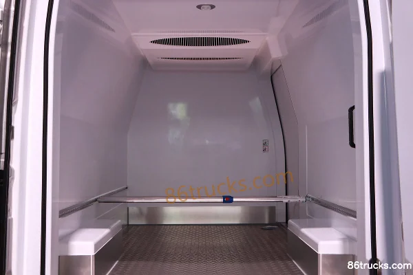 IVECO New Daily 136 hp Single Row Enclosed Van (35SI4NA8 V) Body (2) | 86Trucks