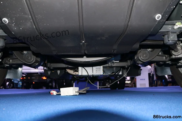IVECO New Daily 136 hp 4X2(6 wheels) Refrigerated Truck Chassis (1) | 86Trucks
