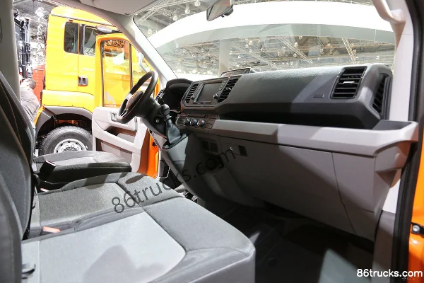 MAN TGE 180 hp 4X2(6 wheels) Dump Truck (TGE.180) Cab (1) | 86Trucks