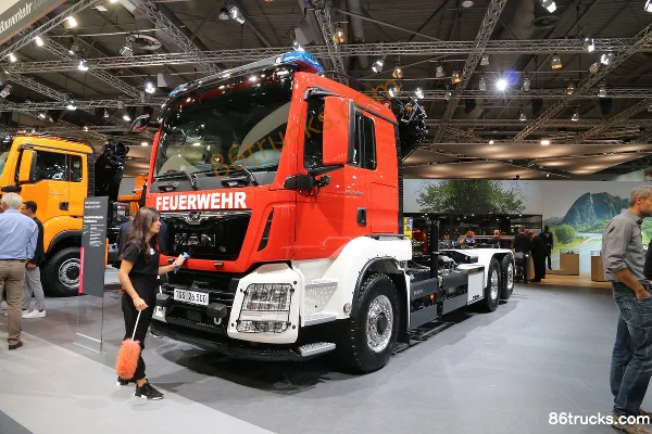 MAN TGS Series Heavy Truck 500 hp 6X4(10 wheels) Tractor Truck (Model: TGS26.500) Exterior (3) | 86Trucks