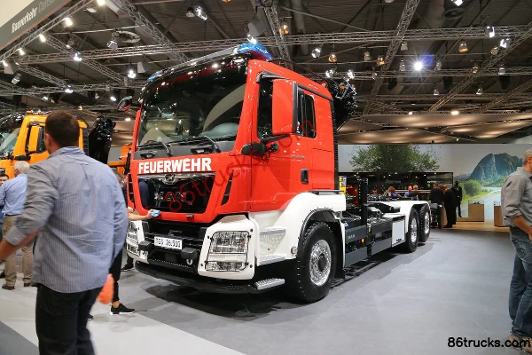 MAN TGS Series Heavy Truck 500 hp 6X4(10 wheels) Tractor Truck (Model: TGS26.500) Exterior (2) | 86Trucks