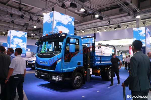 IVECO EuroCargo Medium Truck 204 hp 4X2(6 wheels) CNG Dump Truck (ML120EL21/P) Exterior (3) | 86Trucks