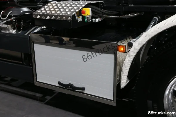 MAN TGS Series Heavy Truck 500 hp 6X4(10 wheels) Tractor Truck (Model: TGS26.500) Chassis (3) | 86Trucks