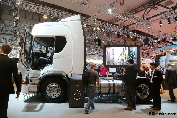 Scania New G Series Heavy Truck 410 hp 4X2(6 wheels) Tractor Truck (Model G410 A4X2NA) Exterior (2) | 86Trucks