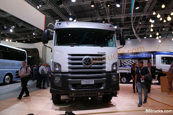 Volkswagen Constellation 440 ch 6X4(10 roues) tracteur routier Extérieur (2) | 86Trucks