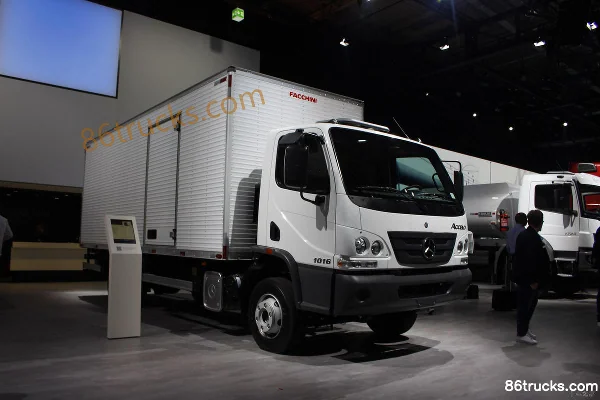 Mercedes-Benz Mercedes-BenzAccelo Cargo Trucks