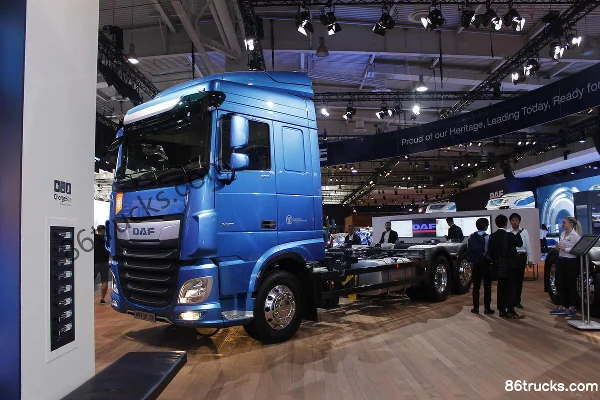 DAF LF Series Heavy Truck 480 hp 6X2(8 wheels) Cargo Truck Chassis (XF480) Exterior (3) | 86Trucks