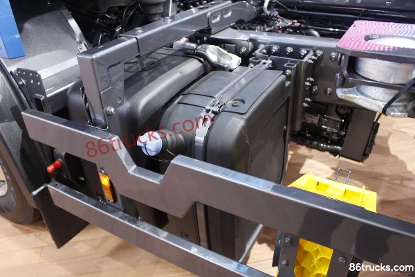 DAF LF Series Heavy Truck 480 hp 6X2(8 wheels) Cargo Truck Chassis (XF480) (1) | 86Trucks