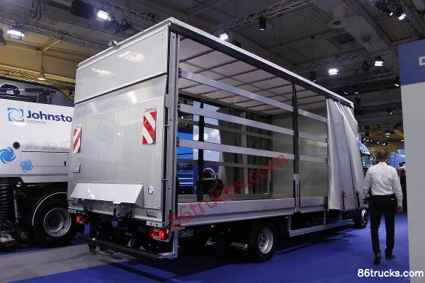 IVECO DAILY 136 hp 4X2(6 wheels) Single Row Stake Truck (70CI4GA8/P) Exterior (2) | 86Trucks