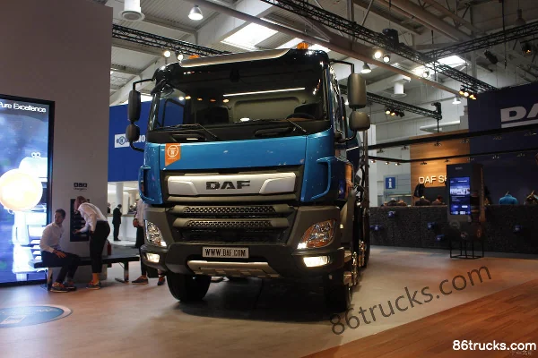 DAF CF Heavy Truck 450 hp 8X4(12 wheels) Concrete Mixer Truck Exterior (2) | 86Trucks
