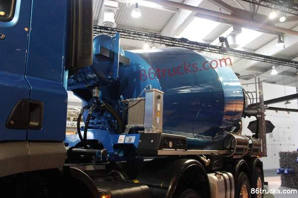 DAF CF Heavy Truck 450 hp 8X4(12 wheels) Concrete Mixer Truck Chassis (2) | 86Trucks