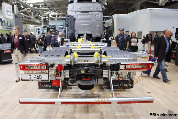 Renault T460 Heavy Truck 460 hp 6X2(8 wheels) Tractor Truck (Model T460) Exterior (3) | 86Trucks