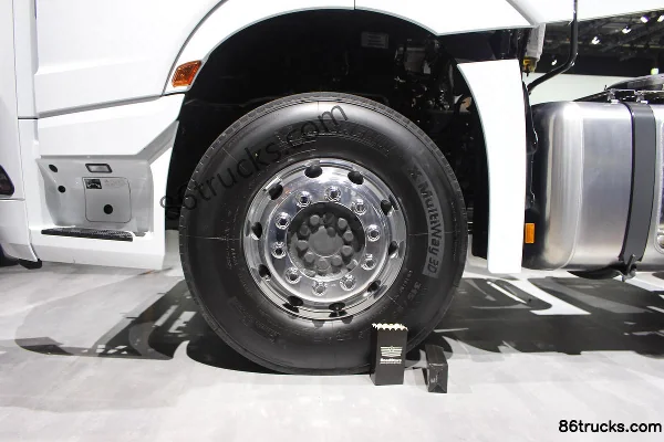 Mercedes-Benz New Actros Heavy Truck 450 hp 6X4(10 wheels) Tractor Truck (Model 2645) Chassis (1) | 86Trucks