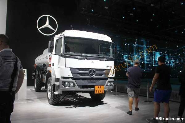 Mercedes-Benz Mercedes-Benz Atego Medium Truck fuel tanker truck