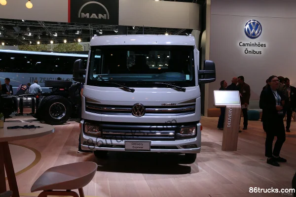 Volkswagen Delivery 4X2(6 roues) camion porteur Extérieur (2) | 86Trucks