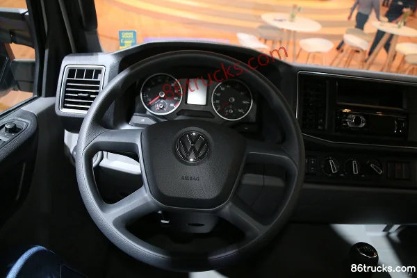 Volkswagen Delivery 4X2(6 roues) camion porteur Cabine (2) | 86Trucks