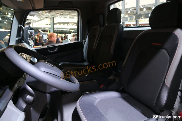 Volkswagen Delivery 4X2(6 roues) camion porteur Cabine (1) | 86Trucks