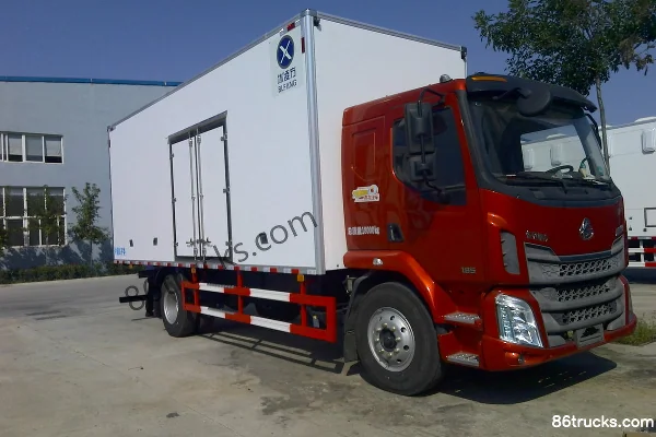 Binglingfang Binglingfang Dongfeng Liuqi chassis Refrigerated Truck