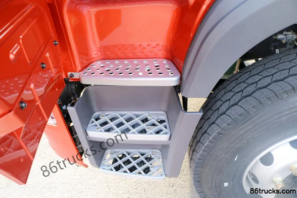 FAW Jiefang Qingdao HanV Heavy Truck 290 hp 4X2(6 wheels) Tractor Truck Cab (3) | 86Trucks