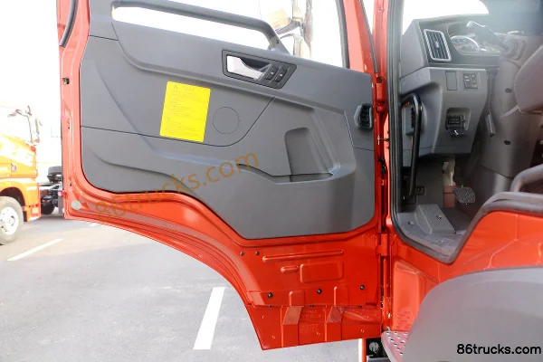 FAW Jiefang Qingdao HanV Heavy Truck 290 hp 4X2(6 wheels) Tractor Truck Cab (1) | 86Trucks