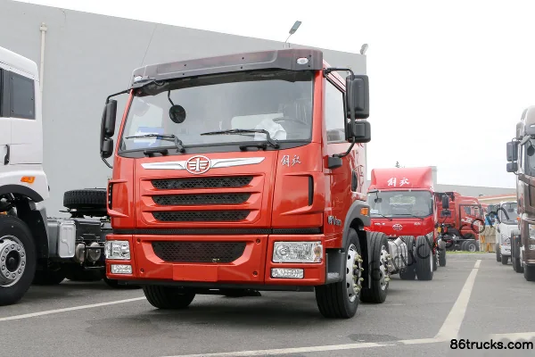 FAW Jiefang Qingdao Han V2.0 Heavy Truck 290hp 6X2(8 wheels) 7.8m Van Cargo Truck (China VI) Exterior (3) | 86Trucks