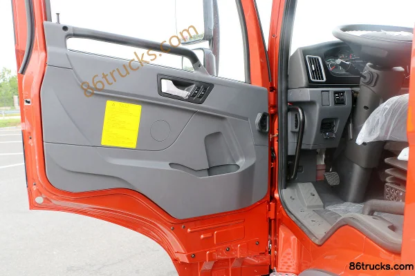 FAW Jiefang Qingdao Han V2.0 Heavy Truck 290hp 6X2(8 wheels) 7.8m Van Cargo Truck (China VI) Cab (1) | 86Trucks